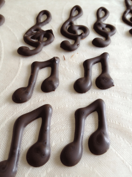 Musical Notes Chocolate Garnish for Cupcakes